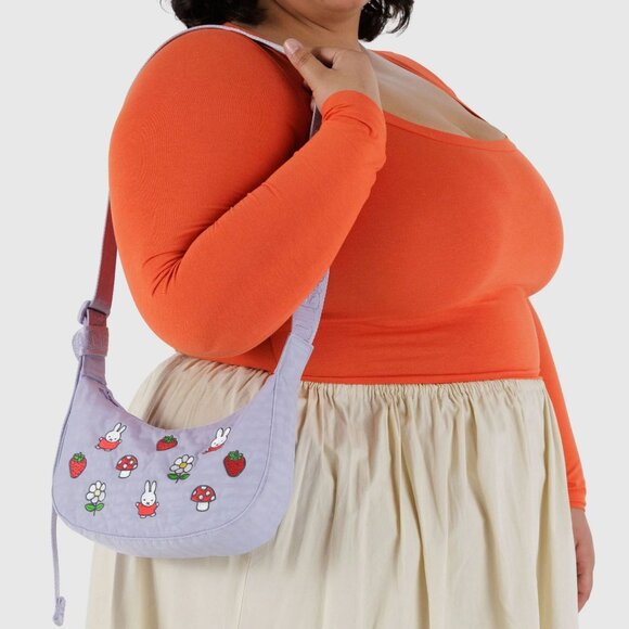 NWT Baggu Small Crescent Bag - Embroidered Miffy - Picture 8 of 8